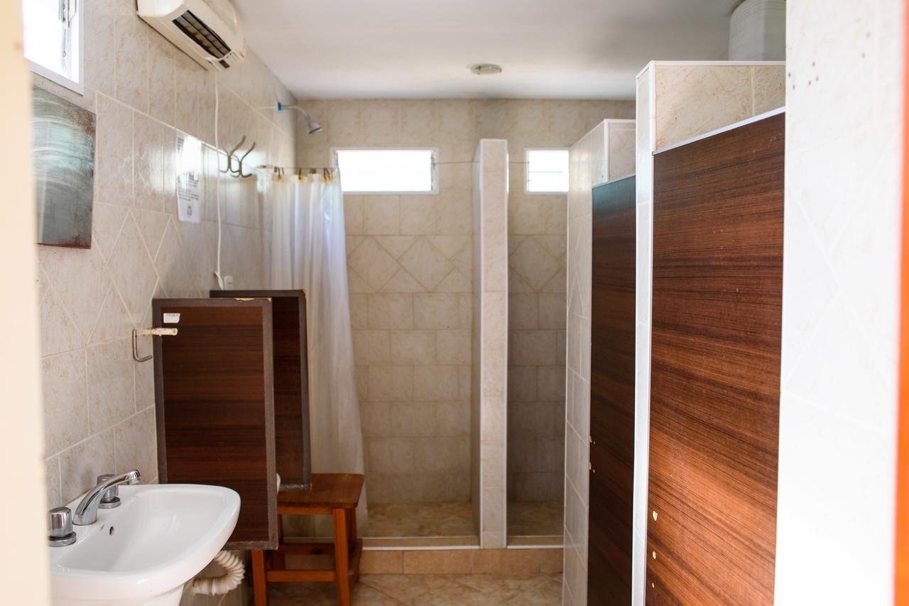 La Plata Hostel Екстер'єр фото